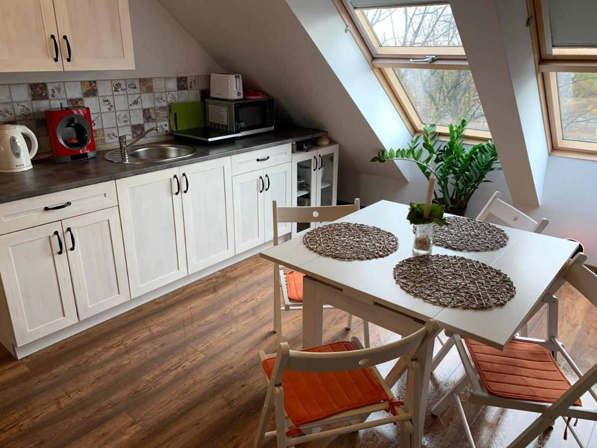 Sky View Condo In Tarnowskie Góry Dış mekan fotoğraf