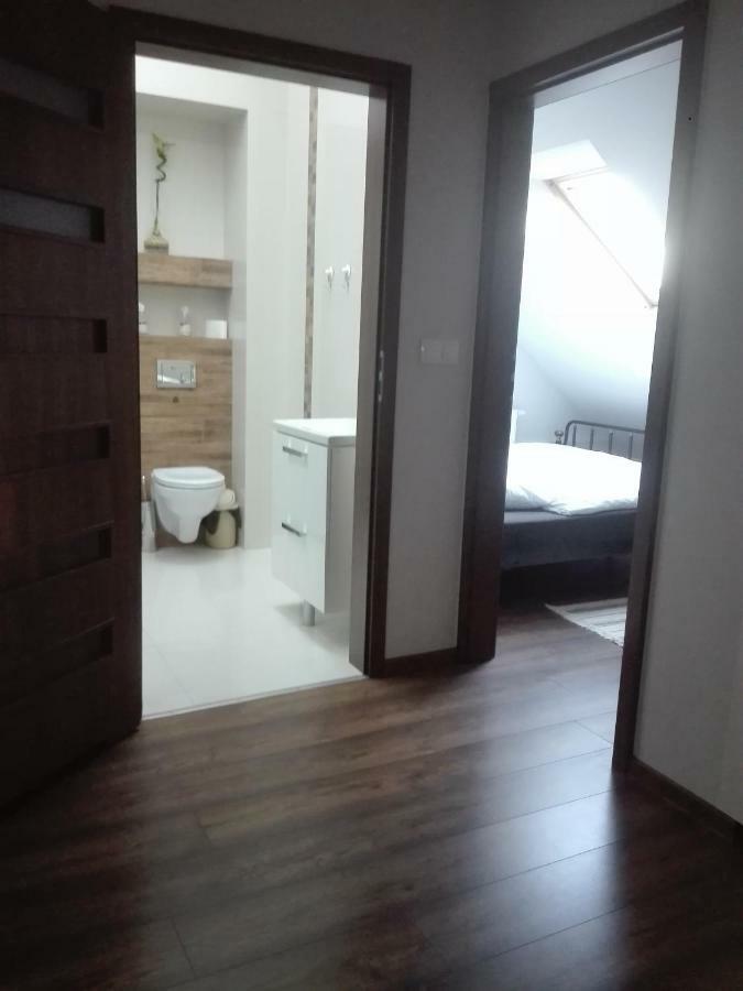 Sky View Condo In Tarnowskie Góry Dış mekan fotoğraf
